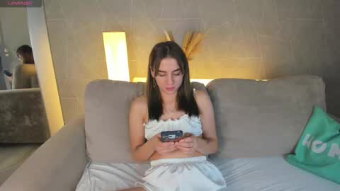 emy__angel online show from February 23, 11:57 pm