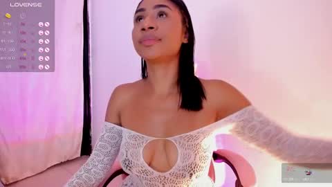 Snapshot of emy_bw chatting on December 5, 1:47 am Emy New profile my other account was suspended follow me online show from December 5, 1:47 am