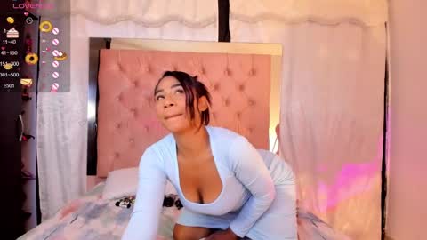 Snapshot of emy_bw chatting on February 18, 10:47 pm Emy New profile my other account was suspended follow me online show from February 18, 10:47 pm