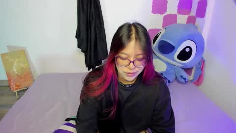 Im Emily would you like to help me reach 100  online show from December 3, 2:41 am