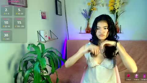 emycarver09 online show from October 14, 12:06 pm