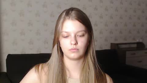 EmySway online show from February 11, 12:37 pm