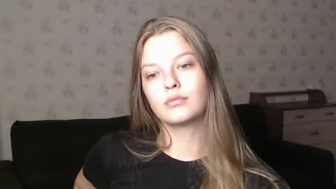 EmySway online show from October 4, 11:52 am