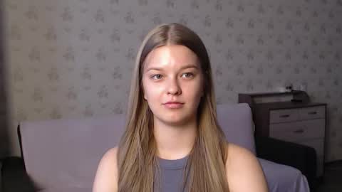 EmySway online show from November 7, 7:52 am