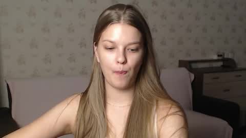 EmySway online show from December 22, 2:25 pm