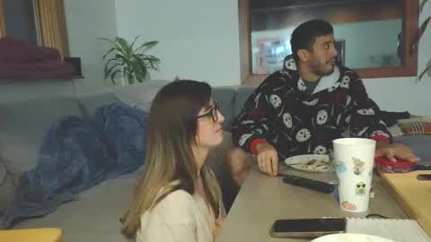 emyxxl online show from February 3, 2:10 am