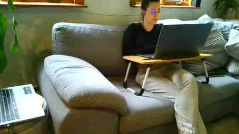 emyxxl online show from June 26, 12:09 pm