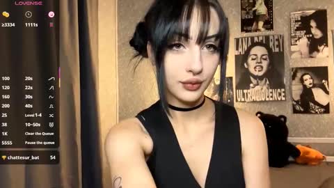 Amelia online show from November 20, 8:30 pm