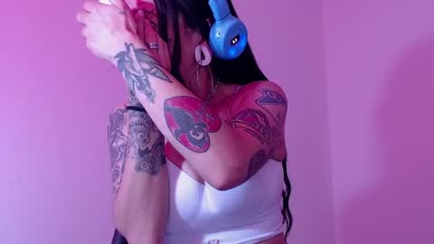 EnchantressQueen online show from July 30, 5:34 pm