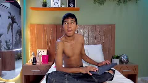 Ender online show from July 3, 9:21 pm