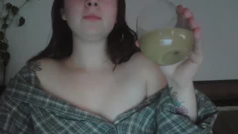 endlessly evie online show from December 23, 12:25 am