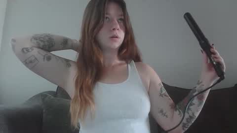 endlessly evie online show from October 16, 7:15 pm