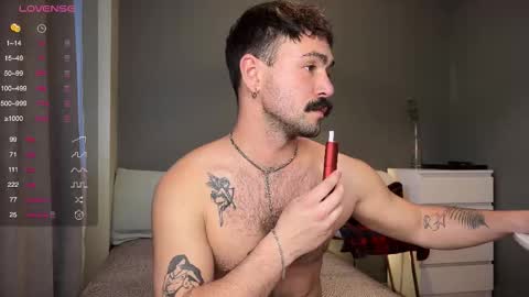 Snapshot of enen_glo chatting on October 22, 11:21 am Enen online show from October 22, 11:21 am