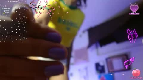 Snapshot of engel20042001 chatting on November 16, 8:36 pm engel20042001 online show from November 16, 8:36 pm