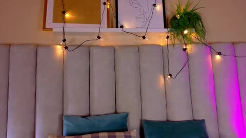  E N G E L  online show from October 18, 7:36 pm