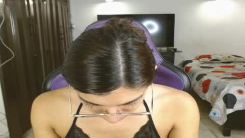 Snapshot of engiel_phoenix chatting on May 21, 6:09 am Engiel phoenix instagram engiel 13 online show from May 21, 6:09 am