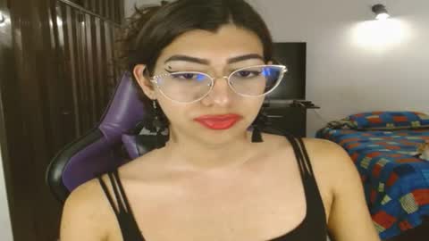 Snapshot of engiel_phoenix chatting on June 14, 1:02 pm Engiel phoenix instagram engiel 13 online show from June 14, 1:02 pm