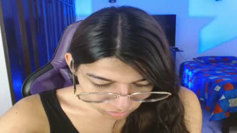 Snapshot of engiel_phoenix chatting on June 21, 7:38 pm Engiel phoenix instagram engiel 13 online show from June 21, 7:38 pm