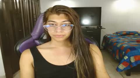 Snapshot of engiel_phoenix chatting on July 6, 10:23 pm Engiel phoenix instagram engiel 13 online show from July 6, 10:23 pm