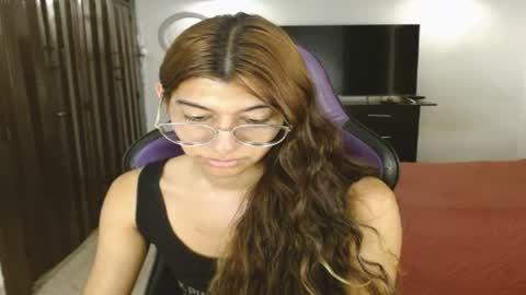 Snapshot of engiel_phoenix chatting on August 1, 12:54 am Engiel phoenix instagram engiel 13 online show from August 1, 12:54 am