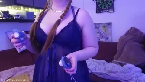 Engl Ailu online show from February 6, 8:56 pm