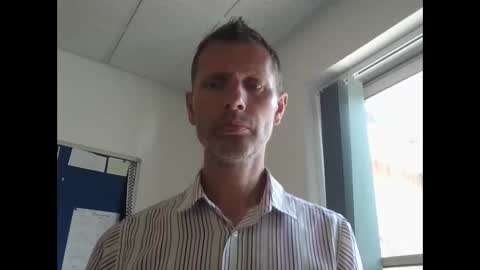 EnglishGuy183 online show from May 28, 12:35 pm