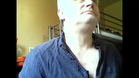 englishguysurrey online show from October 30, 9:55 am