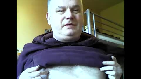 englishguysurrey online show from January 16, 10:52 am