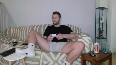 Englishladxxx online show from January 26, 11:39 pm