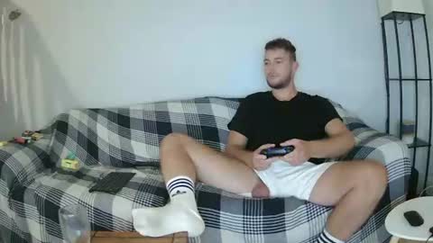 Englishladxxx online show from June 23, 8:51 pm