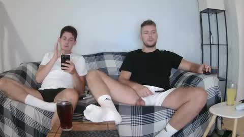 Englishladxxx online show from June 28, 9:43 pm