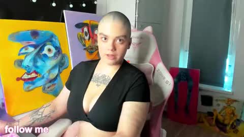 enigmastella online show from January 6, 11:03 am