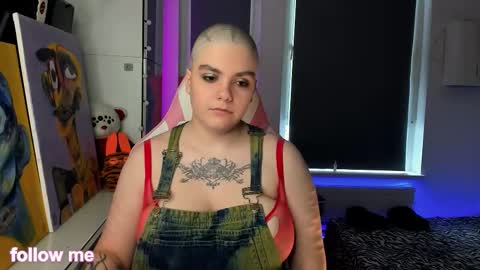 enigmastella online show from January 15, 11:04 am