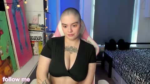 enigmastella online show from February 10, 11:03 am