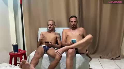 Snapshot of enjoythetrip chatting on February 21, 11:21 pm Luke online show from February 21, 11:21 pm