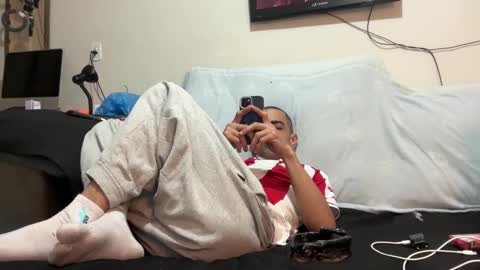 Snapshot of enjoythetrip chatting on November 22, 4:22 am Luke online show from November 22, 4:22 am