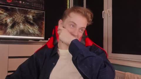 Snapshot of enkeer chatting on November 22, 11:59 pm Enker online show from November 22, 11:59 pm