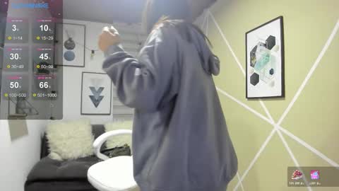 Enma clark online show from February 9, 4:05 am