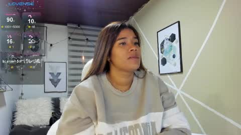 Snapshot of enma_clark chatting on April 7, 3:29 am Enma clark online show from April 7, 3:29 am
