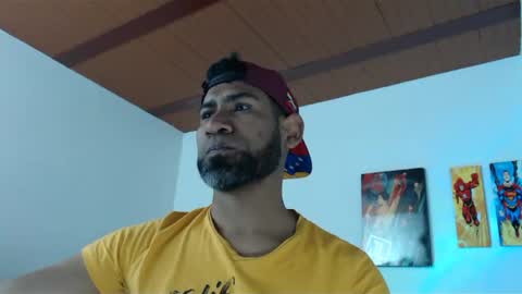 enriblack92 online show from December 26, 2:16 pm