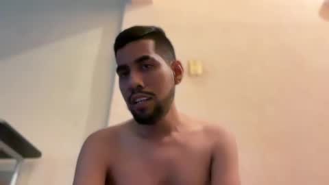 Snapshot of enriquegc197 chatting on January 17, 6:33 pm Enriquegc197 online show from January 17, 6:33 pm