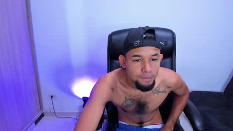 enyel_100 online show from May 26, 1:56 am
