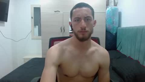 enzo_savage online show from November 25, 5:46 pm
