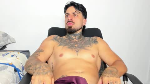 Enzo Aren online show from October 31, 12:22 am