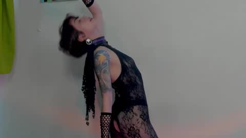 Leyla online show from December 12, 9:04 pm