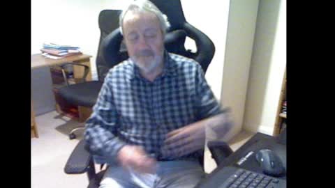 erasmus_d online show from January 29, 7:32 pm