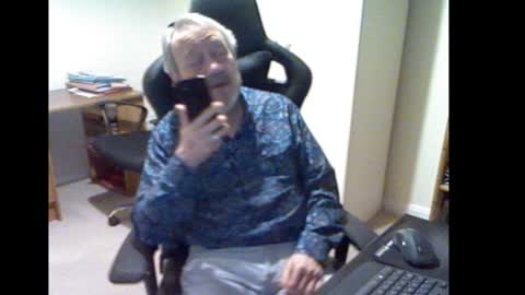 erasmus_d online show from February 7, 6:02 pm