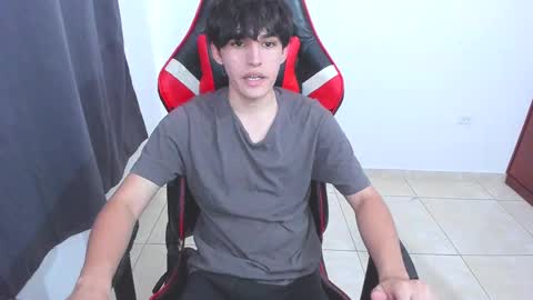 eren_tatakae online show from September 30, 8:03 pm