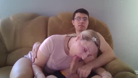 Snapshot of eric_basilio chatting on February 18, 12:39 pm Eric Basilio online show from February 18, 12:39 pm