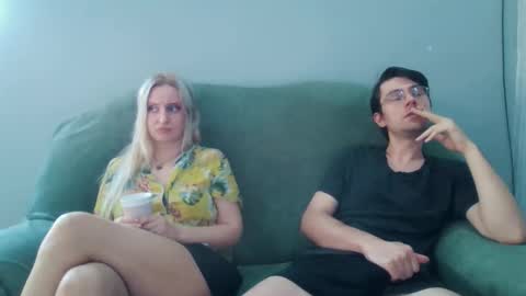 Snapshot of eric_basilio chatting on October 25, 12:23 pm Eric Basilio online show from October 25, 12:23 pm